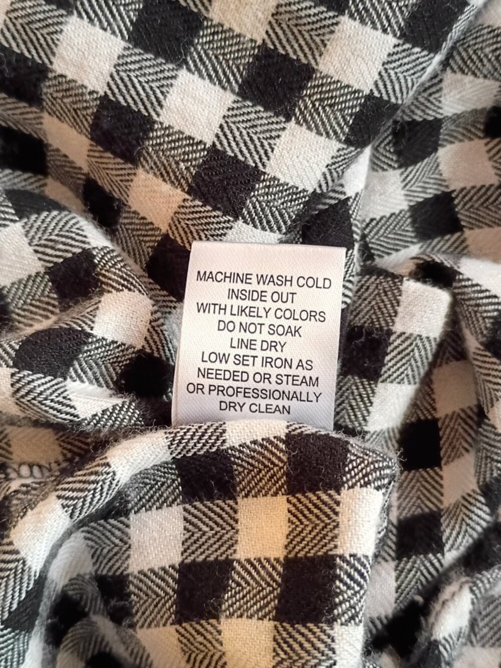 HESTER & ORCHARD‎ Women's Shirt Top Black White Plaid Checks Button Down LARGE - Picture 9 of 9